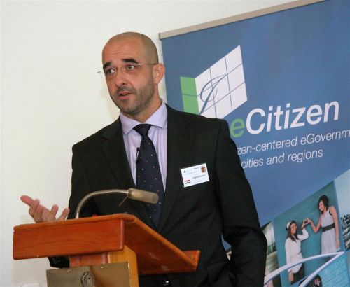 e-konferencia_120925ml_03.jpg