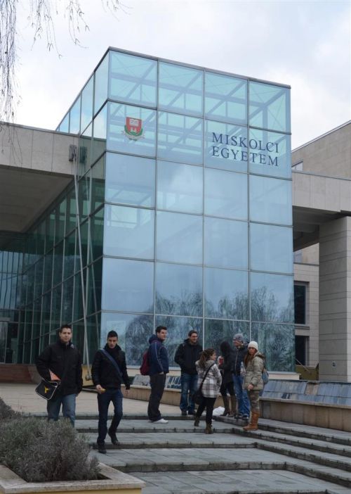 egyetem_130220_fkcs_6.jpg