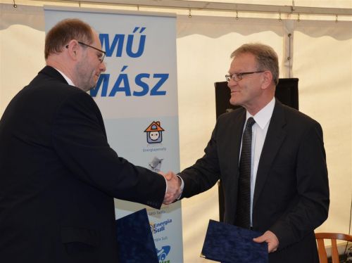 emasz_halozatfejlesztes_atadas_0419_fkcs_11.jpg