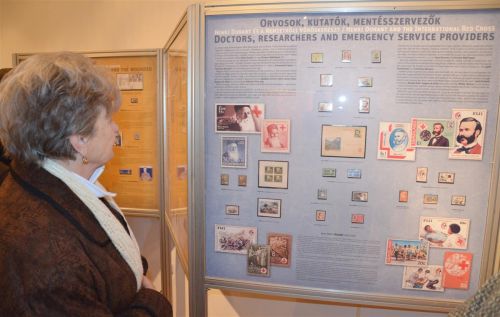 embermentok_belyegkiallitas_papszeren_130221_fkcs_5.jpg