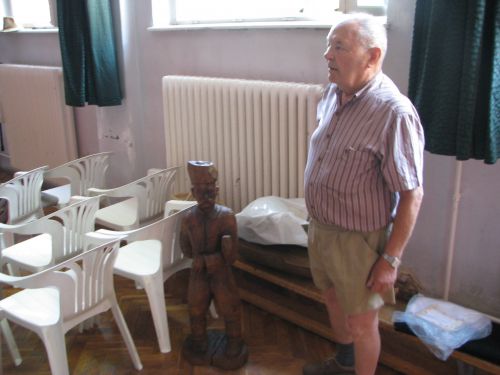 ezust_furtok_kezmuves_20120620_ki_4.jpg