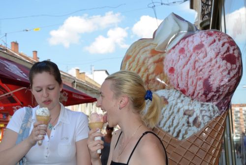 fagyizok_ill_130710_fkcs_6.jpg