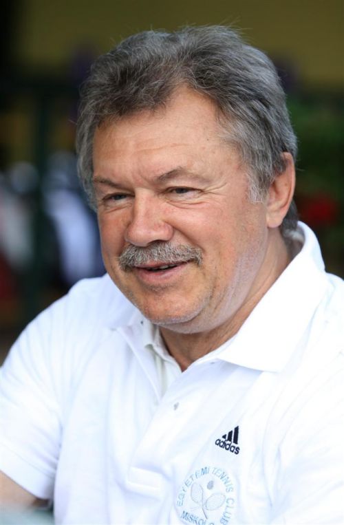 farkas_bertalan_ja_2011.jpg