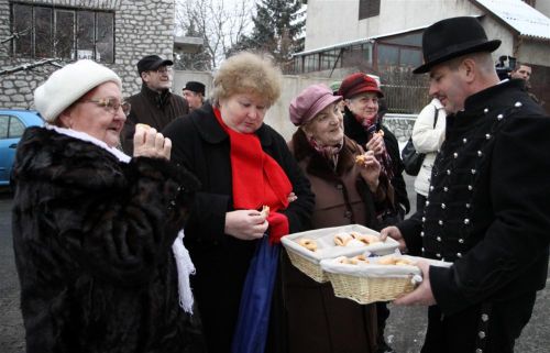 feszty-csemege-megnyito_130109ml_01.jpg