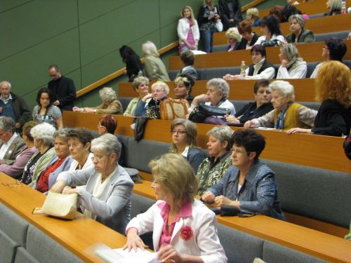 gerontologia_szimp_20120518_ki_3.jpg