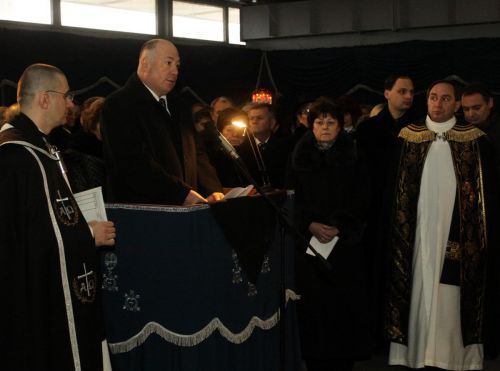 giakne_temetes_111230_ja_8.jpg
