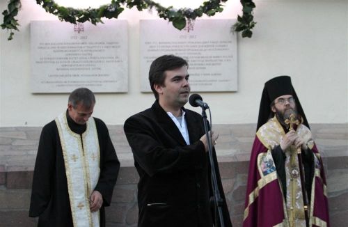 goromboly121006_ml.jpg