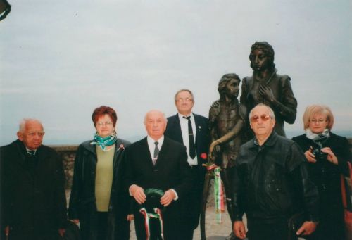 hadifoglyok_munkcs2012.jpg