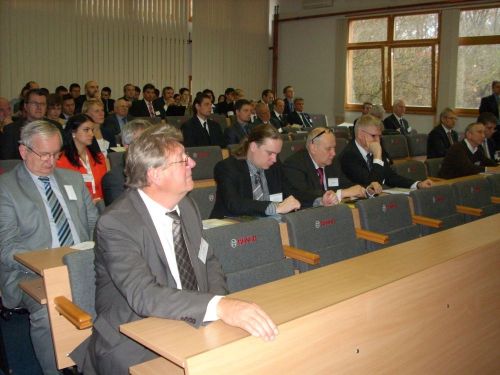 infekonferencia121122_csl4.jpg