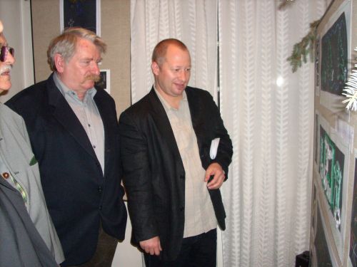 jegvirag111116_csl.jpg