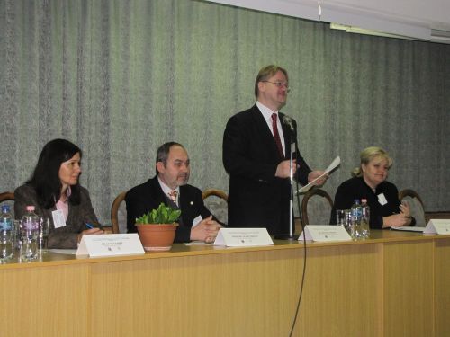 jogaszkonferencia111125_csl5.jpg