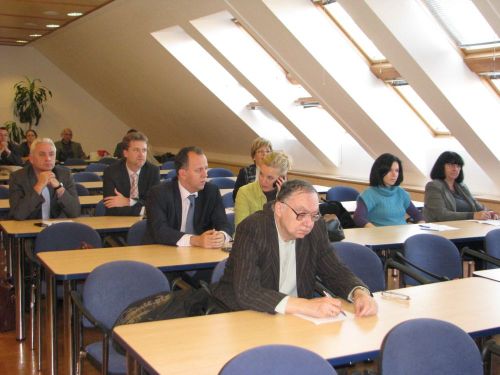 kehi121120_csl3.jpg