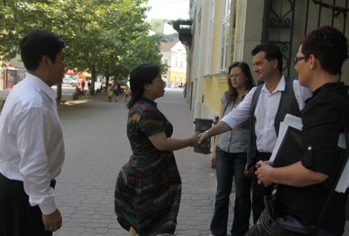 kina_delegacio_110715_ja_3.jpg