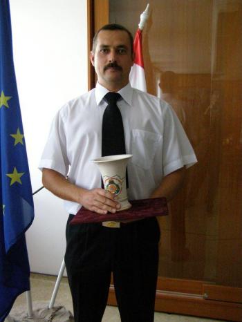 kituntet_tuzolt.jpg