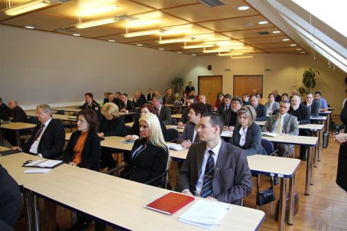 kormanyhiv_hende_121113_fa_6.jpg