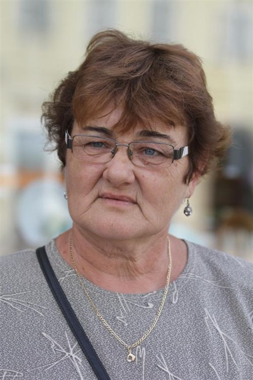 kovari_lajosne_110802_ja.jpg