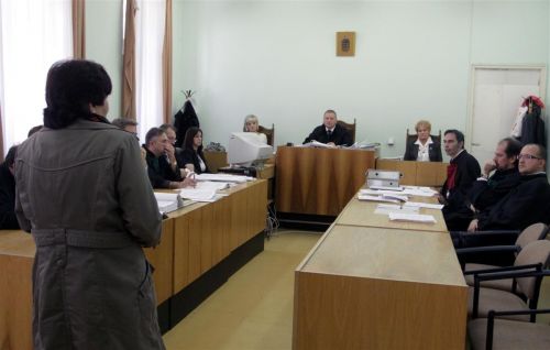 kozepszer_paneltuz_targyalas_121106_ja_28.jpg