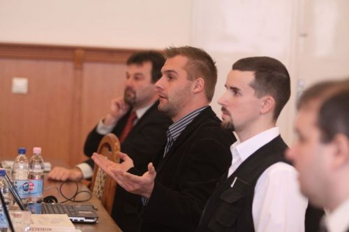 kozgyules_121213_ja_1.jpg