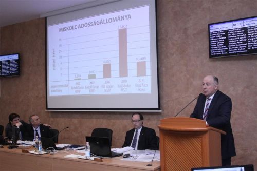 kozgyules_130307_ja_45.jpg