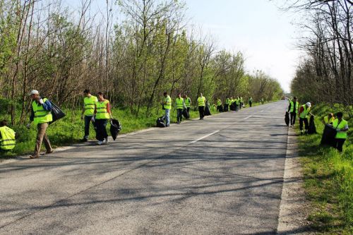 kozut_szemetszedes_130421.jpg
