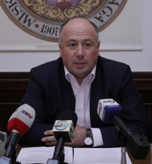 kriza_akos_sajtaj_121017_ja_2.jpg