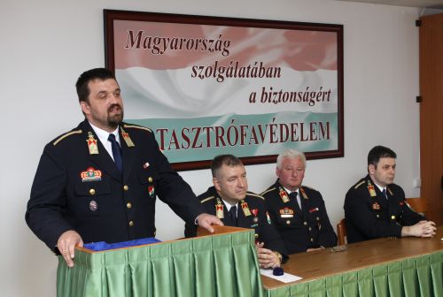 ktasztrofavedelem-120330ml_5.jpg