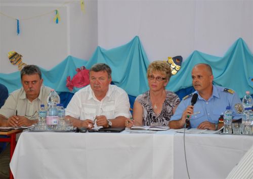 lakossagi_forum_kovacsne_130702.jpg