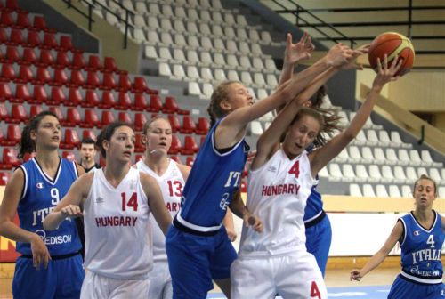 magyar-olasz-noi_120706ml_5.jpg