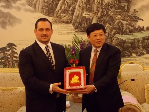 mengyi_kinaban_2.jpg