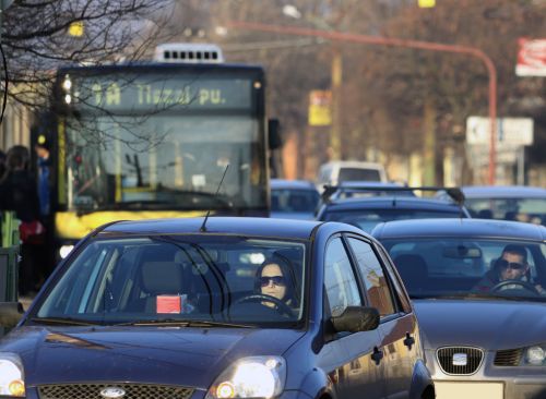 mvk_busz_1_ja_1.jpg
