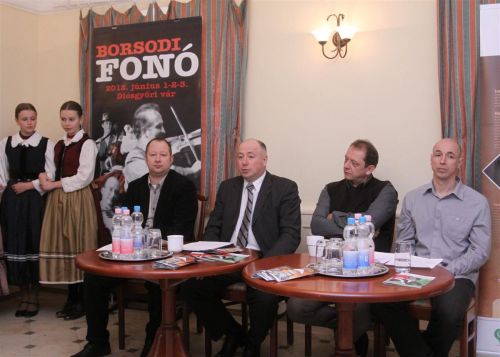 nyari_fesztival_120307_ja_13.jpg