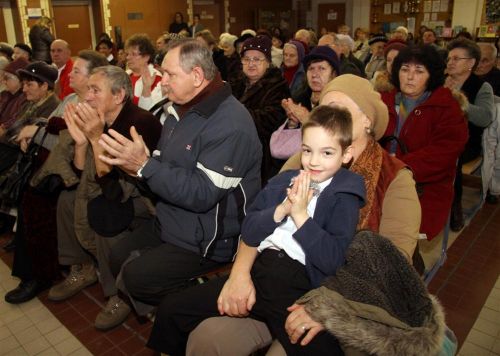 nyugdijasok_koszontese_121207ml_06.jpg