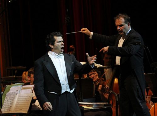opera-110609ml21.jpg