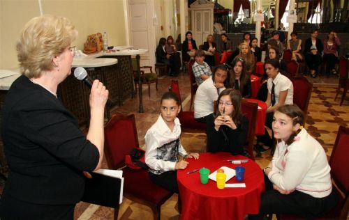 operavetelkedo-120519ml_6.jpg