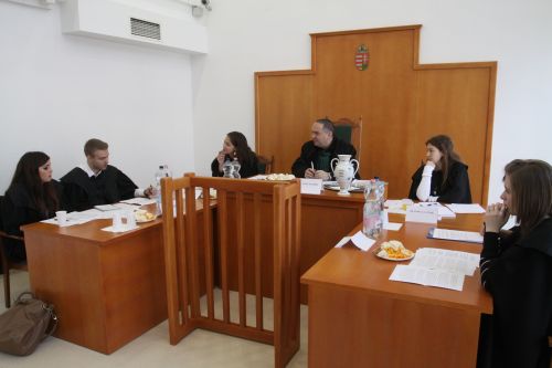 perbeszed_egyetem_120125_ja.jpg