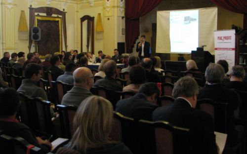 piacprofit_forum_130321_hi_2.jpg