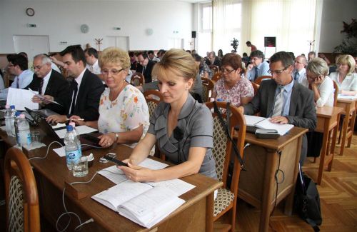 rendkivuli-kozgyules_120904ml_09.jpg