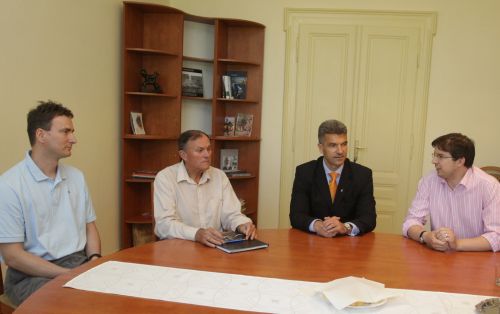 roplabda_zsigam_120510_ja_10.jpg