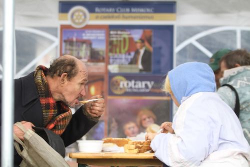 rotary-etelosztas-111220-ja_1.jpg