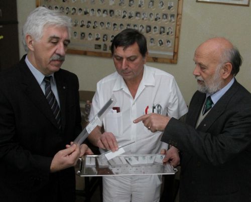 rotary_adomany_gyek_111208_ja_3.jpg