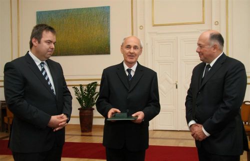 saray-laszlo_120926ml_11.jpg