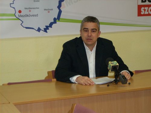 simonegyetem120126_csl.jpg