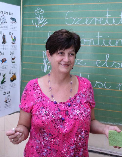 simonne_molnar_magdolna_110831_ja_3.jpg