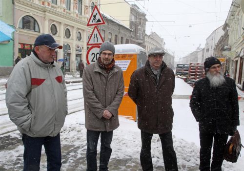 szechenyi_burkolatcsere_sajtaj_130326_ja_9.jpg