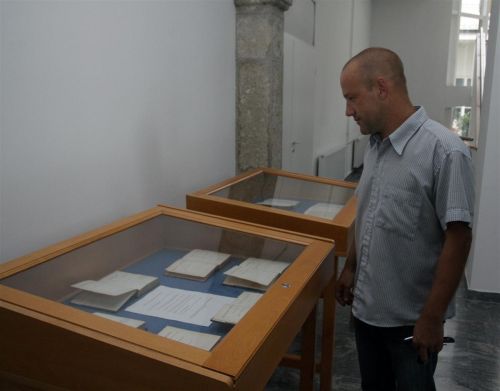 szemere120827_ja3.jpg