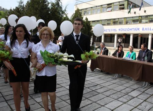 szemere_ballagas_130503_ja_12.jpg