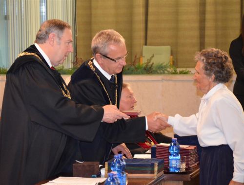 szines_diploma_oszto_130629_fkcs_9.jpg