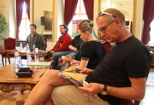 szinhaz-evadterv-120604ml_01.jpg