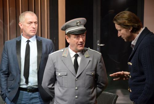 szinhaz_kopasz_enekesno_jatekszin_0321_fkcs_23.jpg