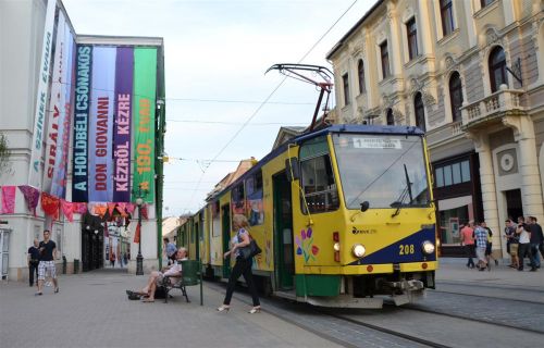 szinhaz_piknik_elokeszulet_130430_fkcs_4.jpg